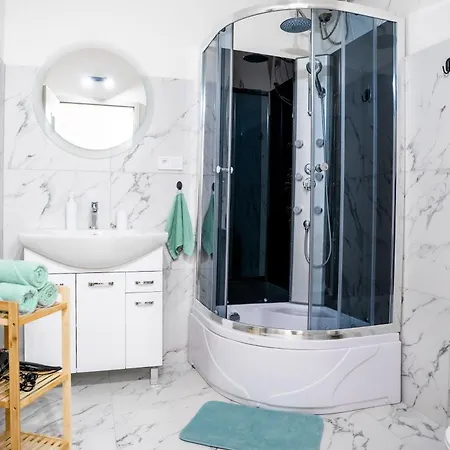 Luxapart V Beautiful Views With Breakfast Apartmán